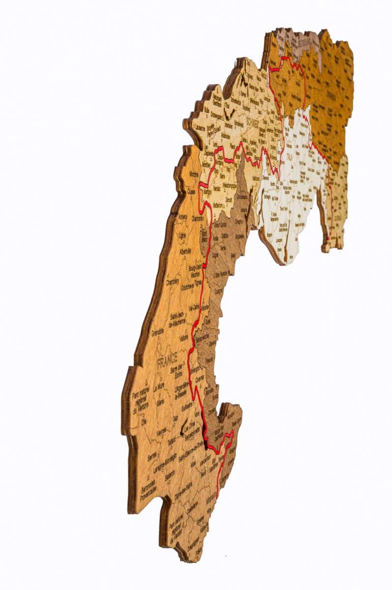 Wooden Map of the Via Alpina Route | 68travel